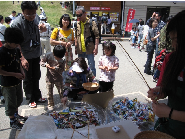 お菓子釣り