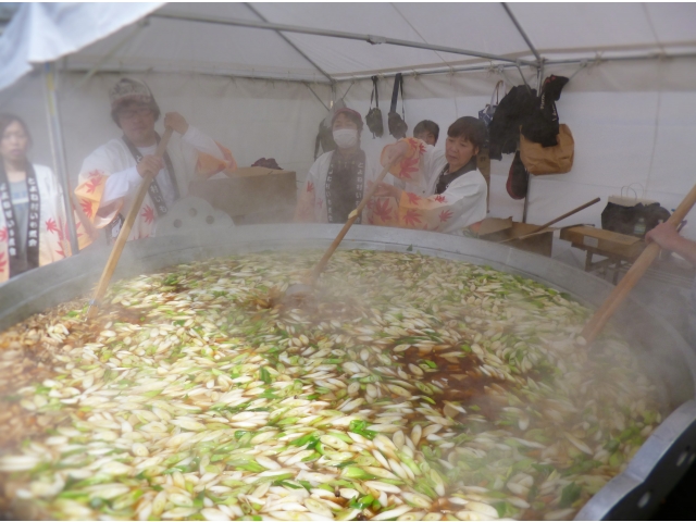 豊根村　仙人鍋